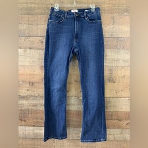 WOMEN'S WRANGLER® HIGH RISE BOLD BOOT JEAN 34L